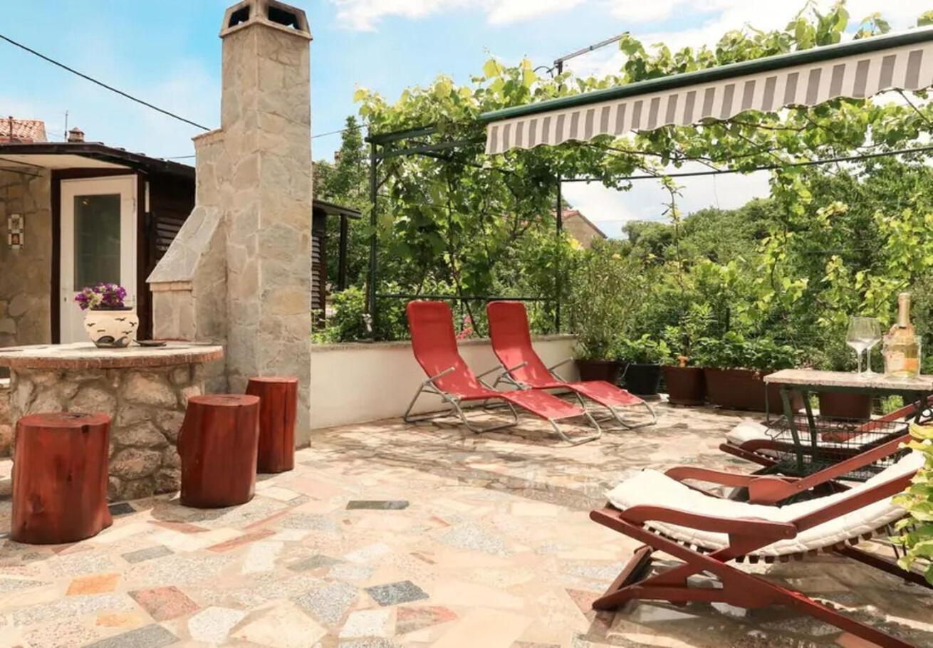 Holiday Home Ana- With Pool Kornic Exterior photo
